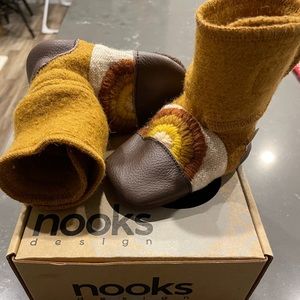 Nooks felted wool and leather booties